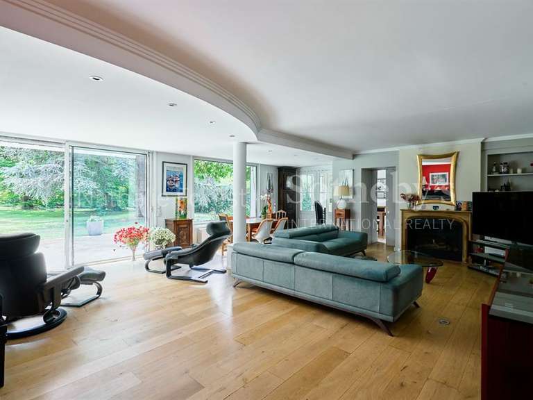House Marcq-en-Baroeul - 6 bedrooms - 361m²