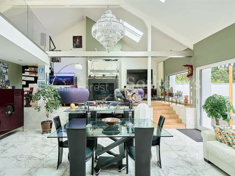 Maison Marcq-en-Baroeul - 4 chambres - 245m²