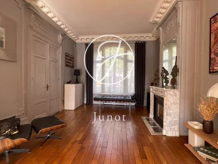 Maison Marcq-en-Baroeul - 7 chambres - 369m²