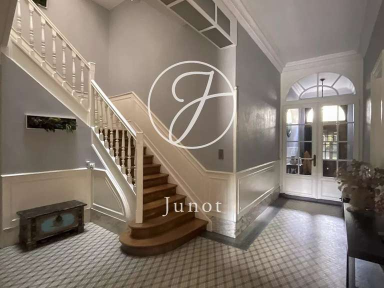 Maison Marcq-en-Baroeul - 7 chambres - 369m²