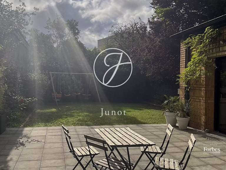 Maison Marcq-en-Baroeul - 7 chambres - 369m²