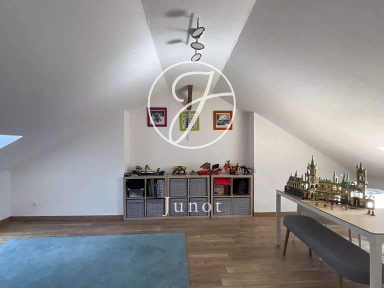 Maison Marcq-en-Baroeul - 7 chambres - 369m²
