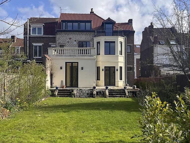 Maison Marcq-en-Baroeul - 5 chambres - 320m²