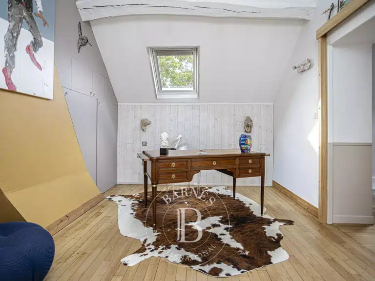 Maison Mareau-aux-Prés - 3 chambres - 182m²