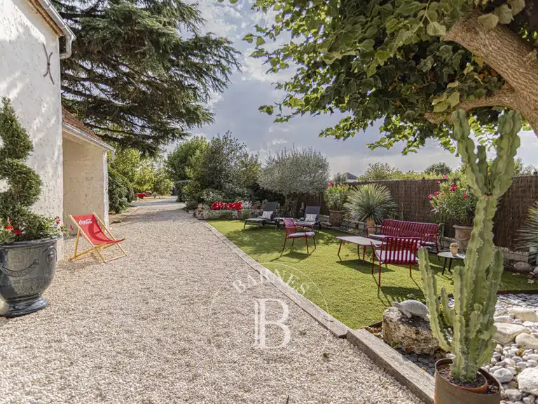 Maison Mareau-aux-Prés - 3 chambres - 182m²