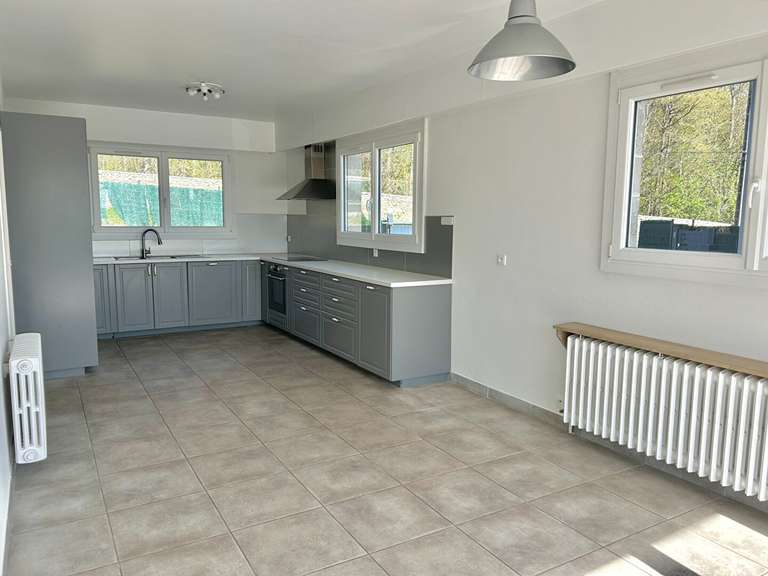 House Mareil-Marly - 7 bedrooms - 360m²