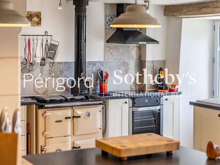 Maison Mareuil en Périgord - 4 chambres - 360m²