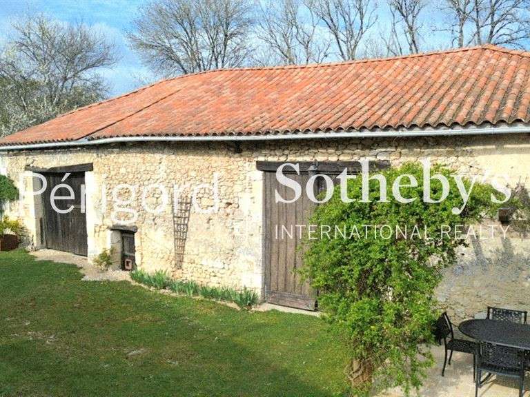 House Mareuil en Périgord - 4 bedrooms - 360m²