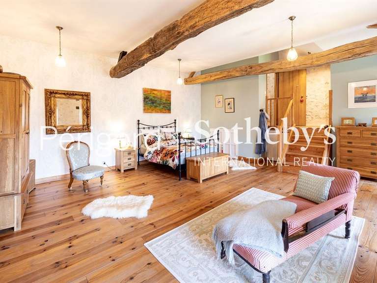 Maison Mareuil en Périgord - 4 chambres - 360m²