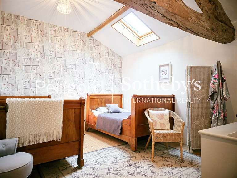 House Mareuil en Périgord - 4 bedrooms - 360m²