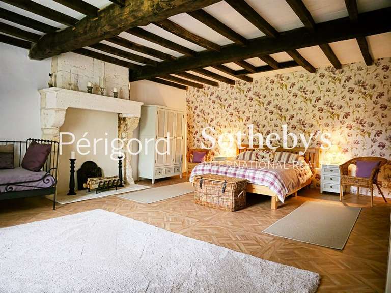 House Mareuil en Périgord - 4 bedrooms - 360m²