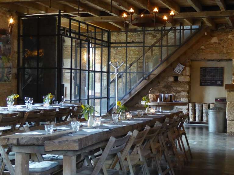 Château Mareuil-sur-Lay-Dissais - 16 chambres - 300m²