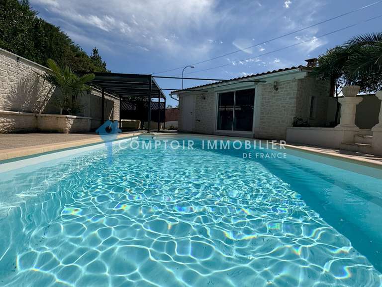 Maison Marignane - 4 chambres - 165m²