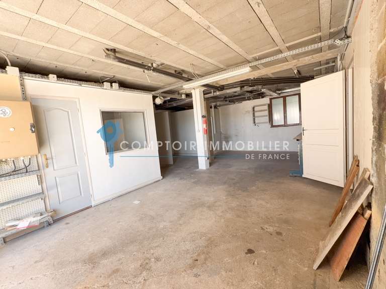 Maison Marignane - 4 chambres - 165m²