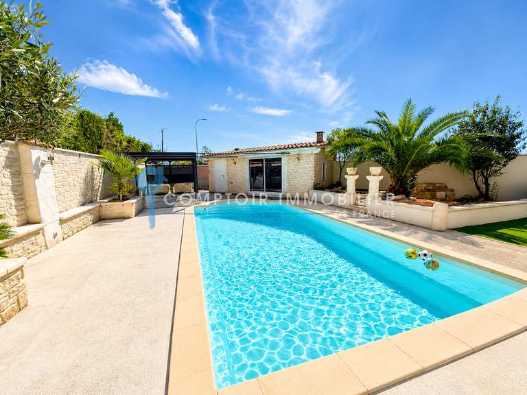 Maison Marignane - 4 chambres - 165m²