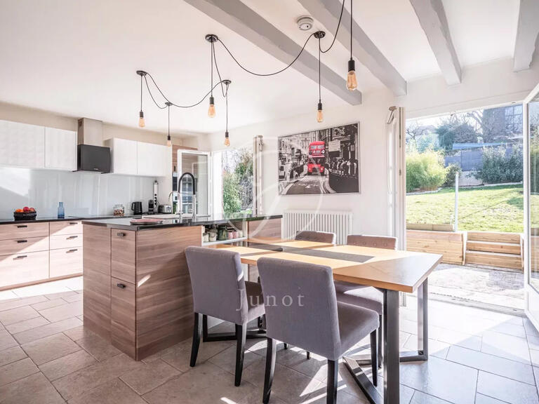 Maison Marly-le-Roi - 4 chambres - 231m²