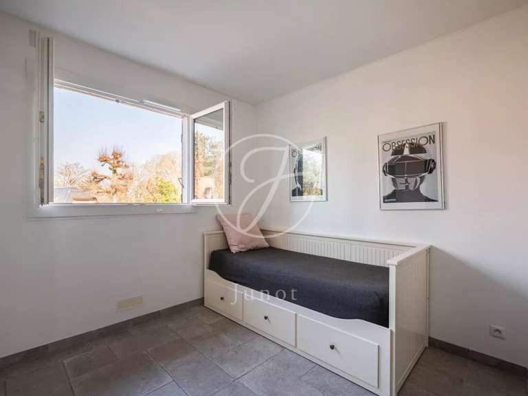 Maison Marly-le-Roi - 4 chambres - 223m²