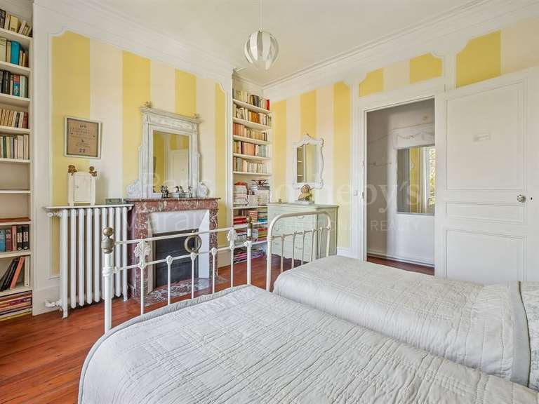Maison Marly-le-Roi - 5 chambres - 276m²