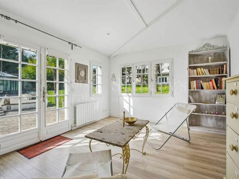 Maison Marly-le-Roi - 5 chambres - 276m²