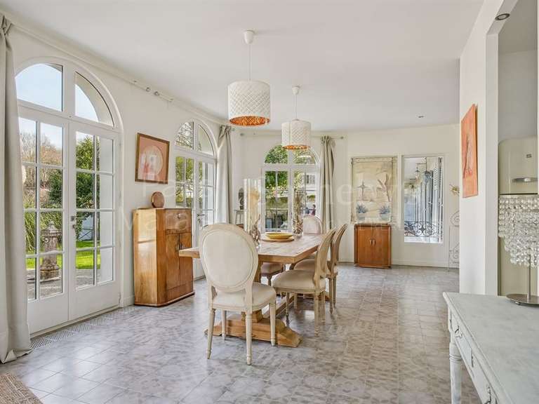 Maison Marly-le-Roi - 5 chambres - 267m²