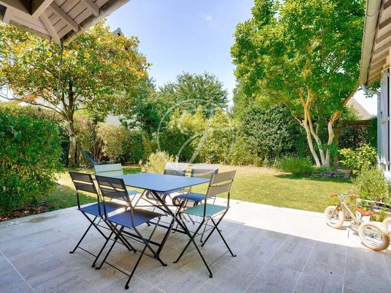 Maison Marly-le-Roi - 4 chambres - 227m²