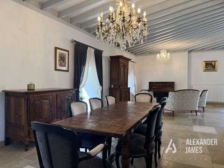 Maison Marmande - 5 chambres - 589m²