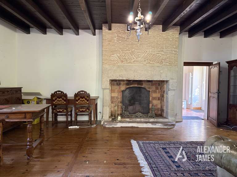 Maison Marmande - 5 chambres - 589m²