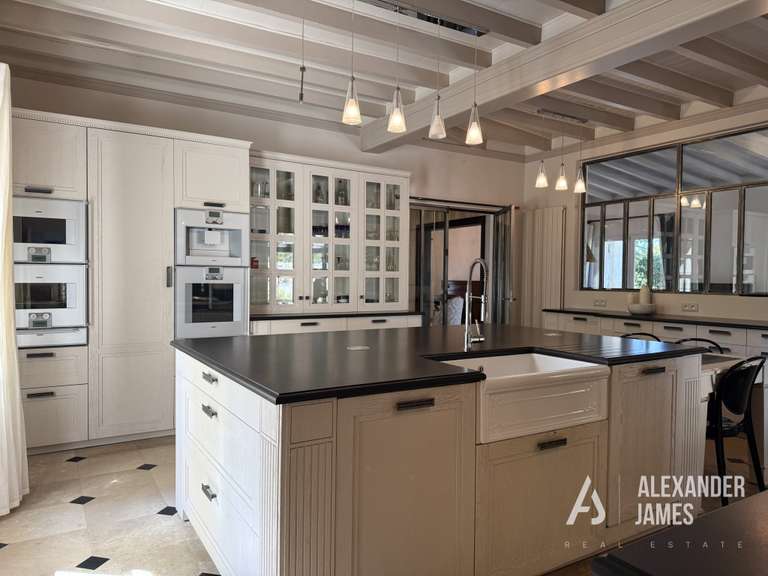 Maison Marmande - 5 chambres - 589m²