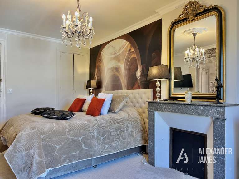 Maison Marmande - 6 chambres - 308m²