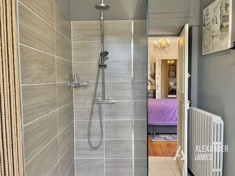 Maison Marmande - 6 chambres - 308m²