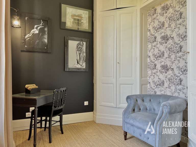 Maison Marmande - 6 chambres - 308m²