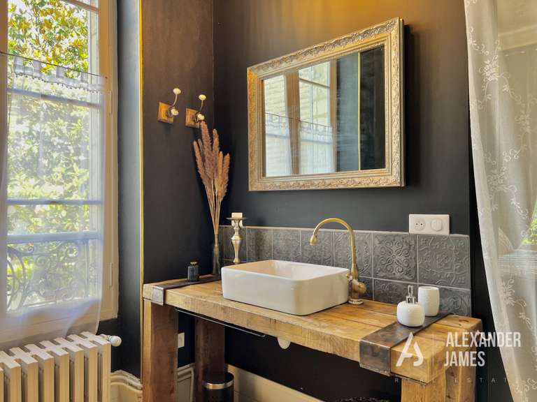 Maison Marmande - 6 chambres - 308m²