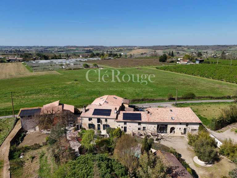 Maison Marmande - 9 chambres - 660m²