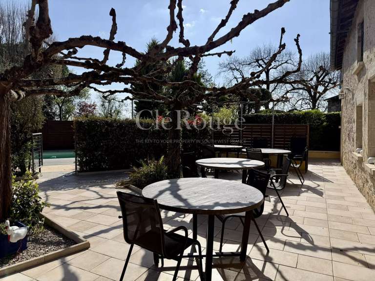 Maison Marmande - 9 chambres - 660m²