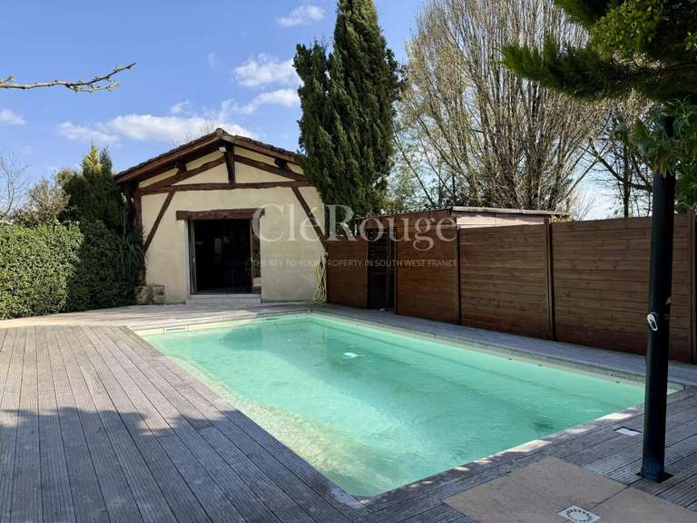 Maison Marmande - 9 chambres - 660m²