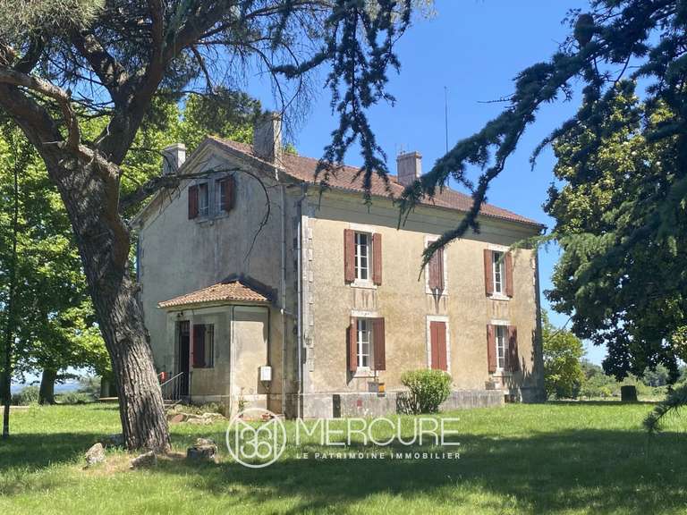 Propriété Marmande - 8 chambres - 1060m²