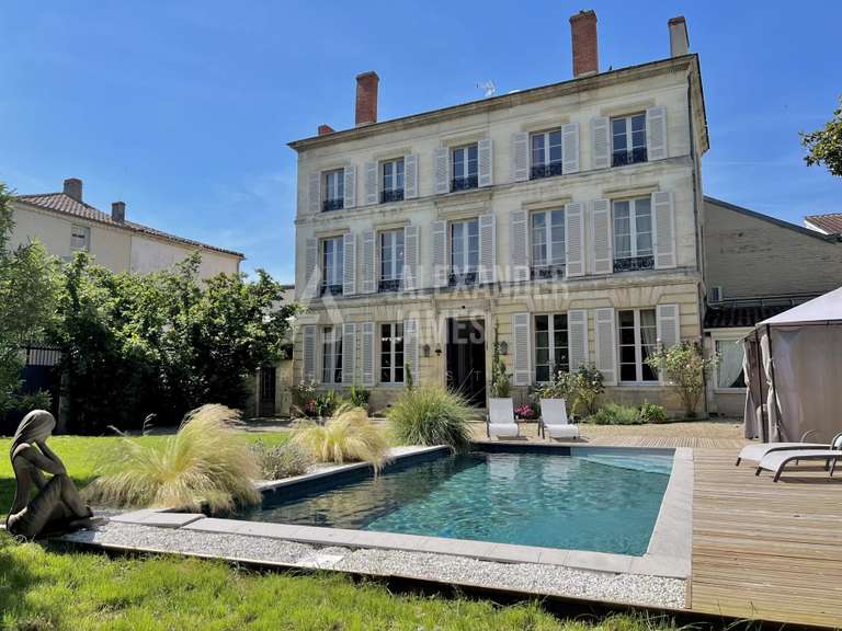 Propriété Marmande - 6 chambres - 308m²