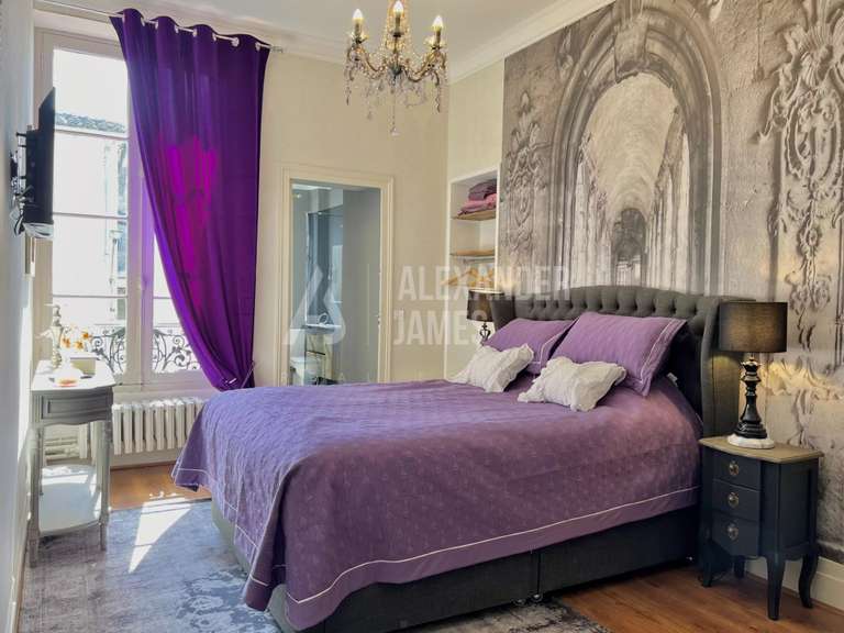 Propriété Marmande - 6 chambres - 308m²