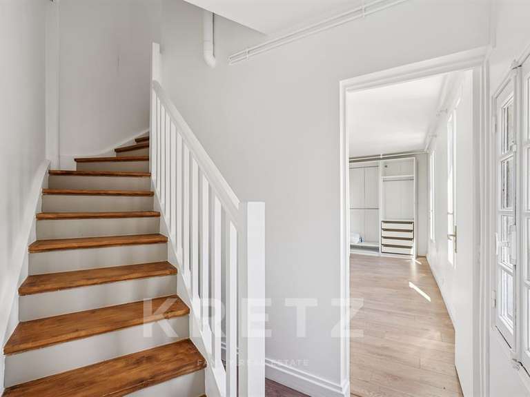 Maison Marnes-la-Coquette - 3 chambres - 140m²