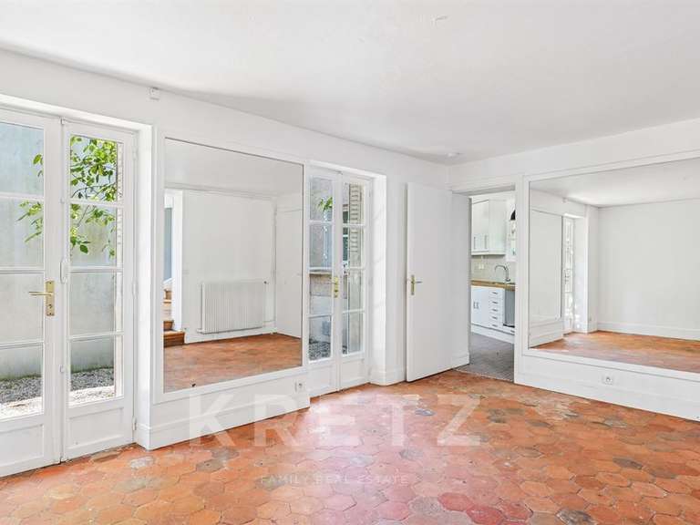 Maison Marnes-la-Coquette - 3 chambres - 140m²