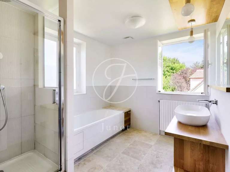 House Marnes-la-Coquette - 5 bedrooms - 274m²