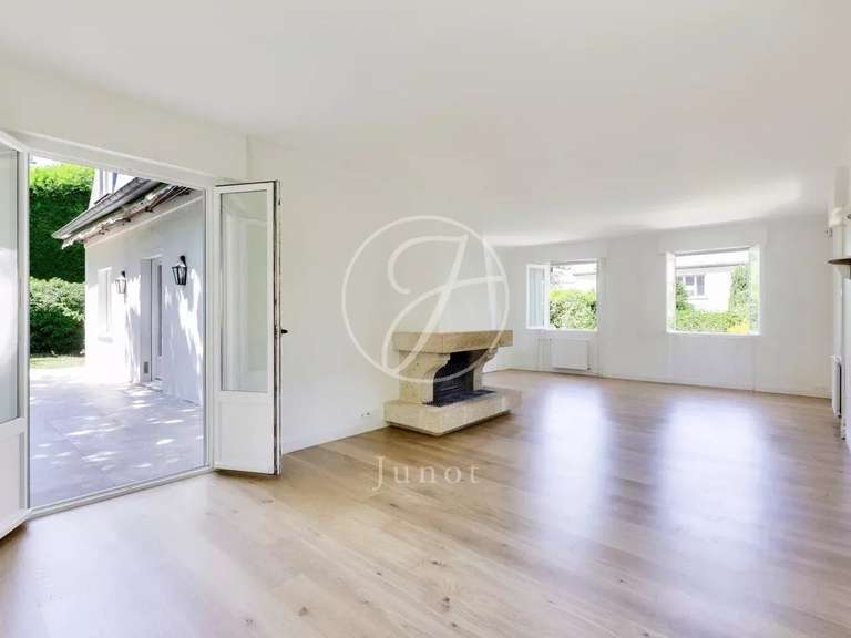 House Marnes-la-Coquette - 5 bedrooms - 274m²