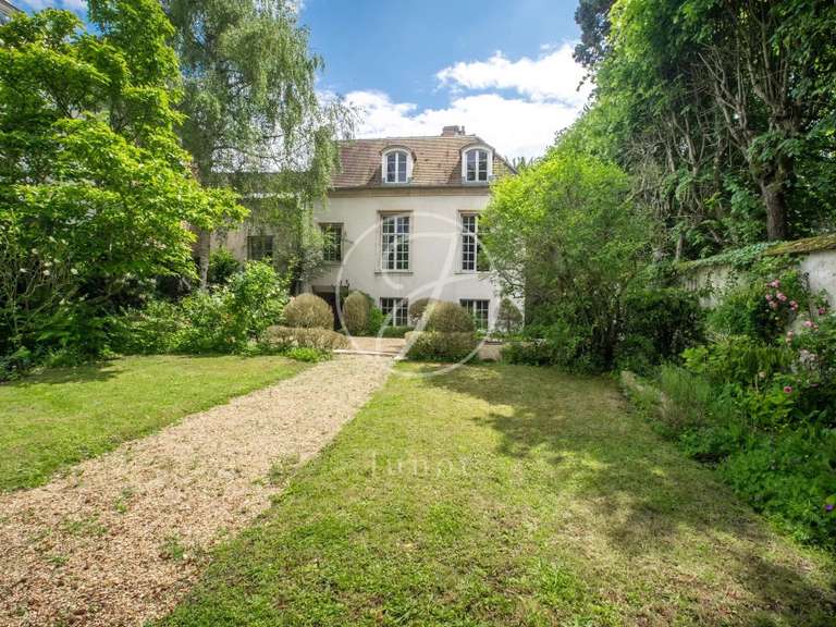 House Marnes-la-Coquette - 6 bedrooms - 347m²