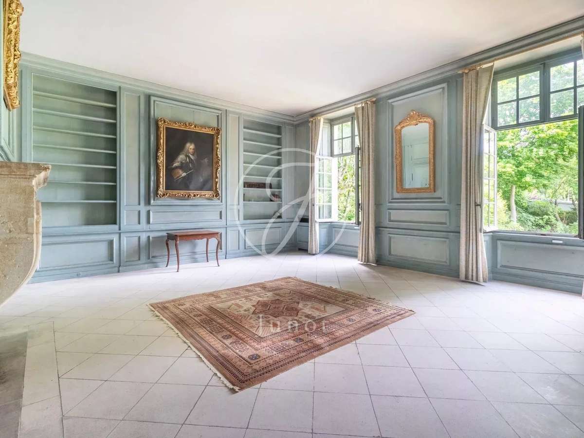 House Marnes-la-Coquette