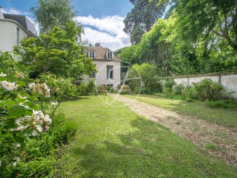 House Marnes-la-Coquette - 6 bedrooms - 347m²