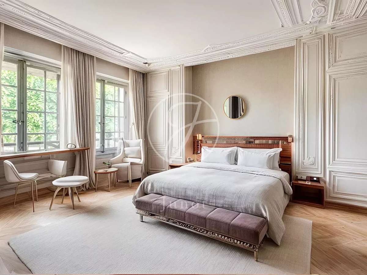 House Marnes-la-Coquette