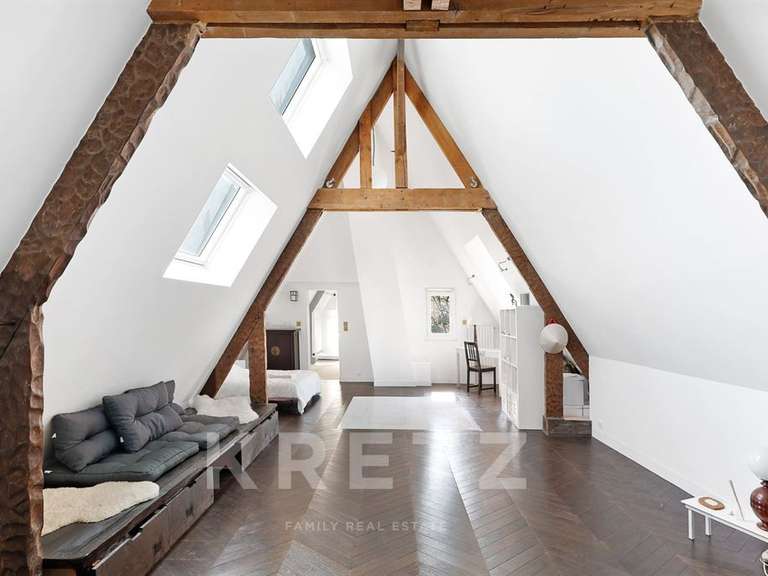 Maison Marnes-la-Coquette - 6 chambres - 330m²