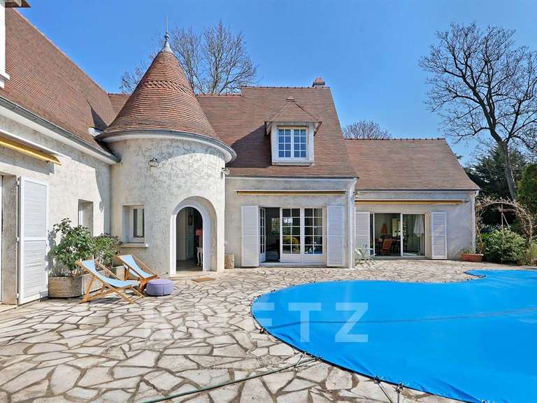 Maison Marnes-la-Coquette - 6 chambres - 330m²