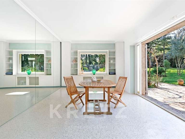 Maison Marnes-la-Coquette - 6 chambres - 330m²