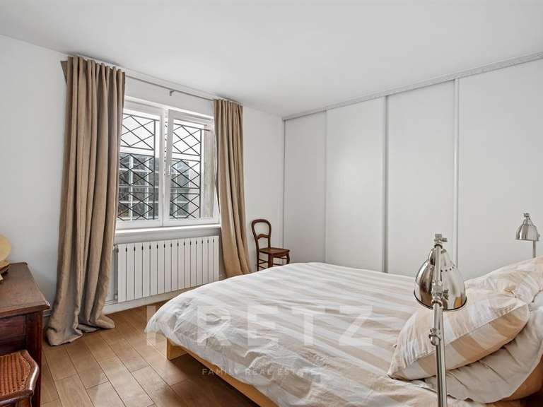 House Marnes-la-Coquette - 159m²